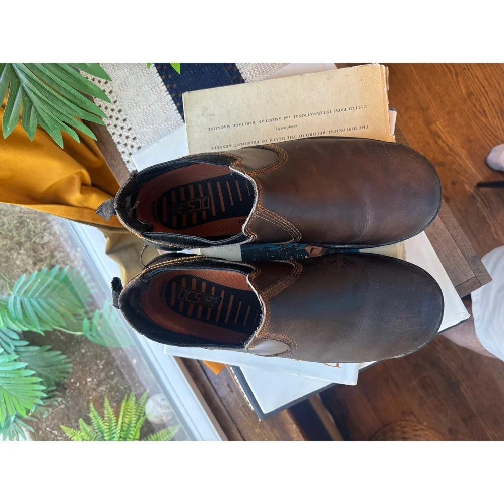 Danner size 10